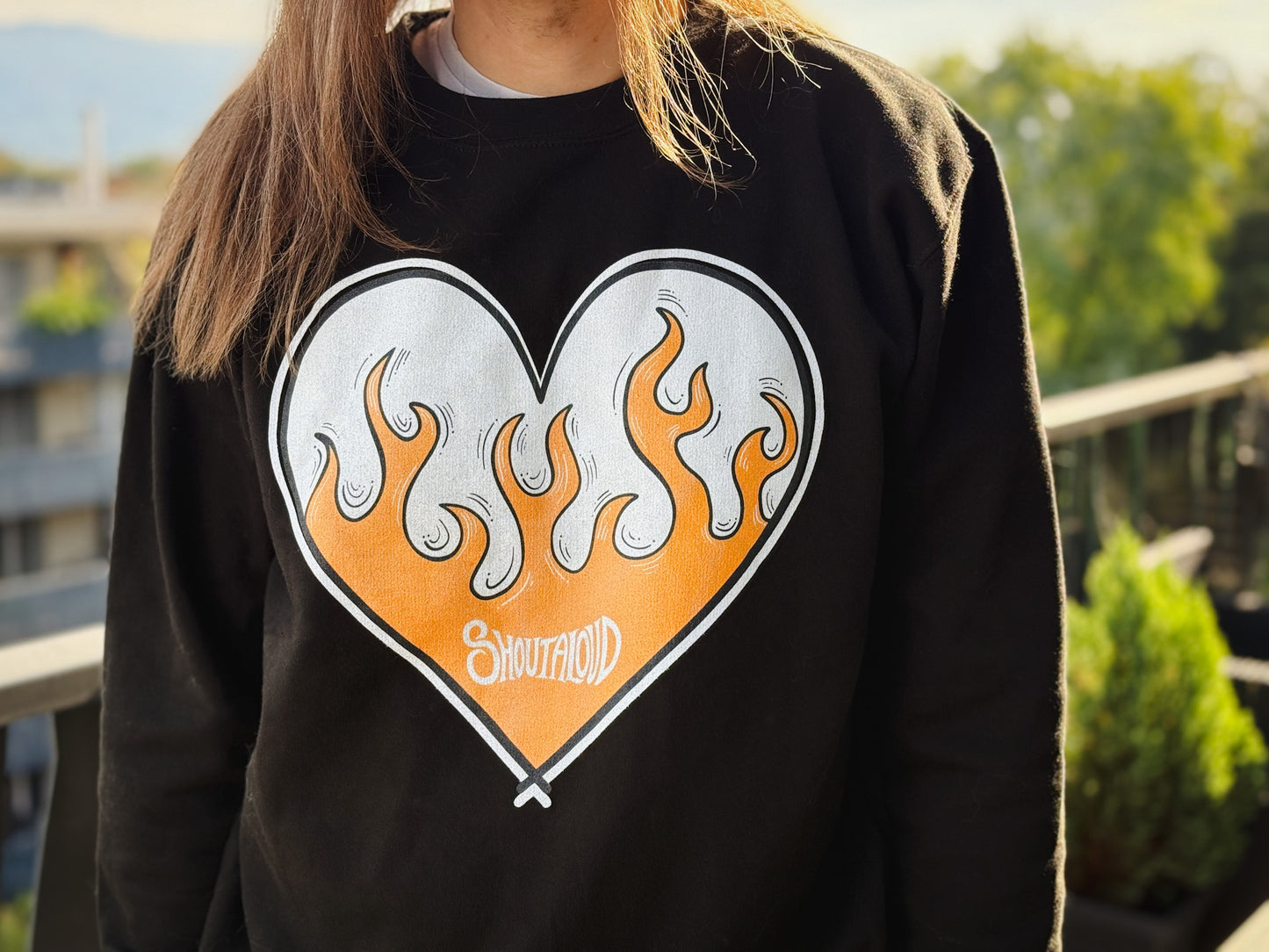 Crackling Yellow Heart Sweatshirt – Unisex