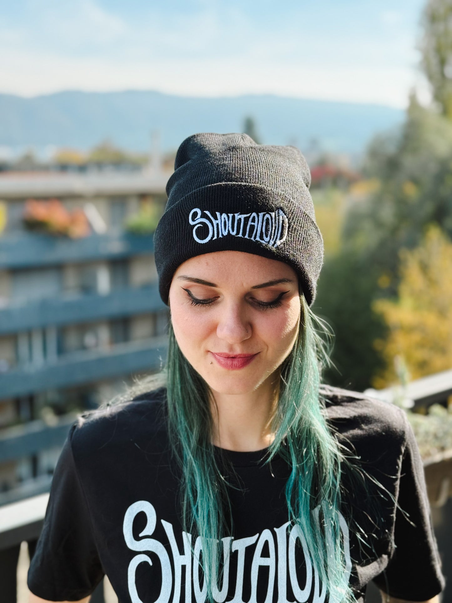 Shout Aloud Beanie – Black