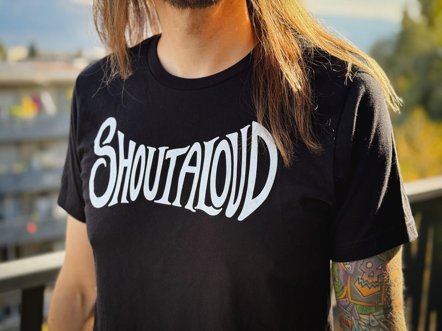 Shout Aloud Logo T-shirt – Unisex